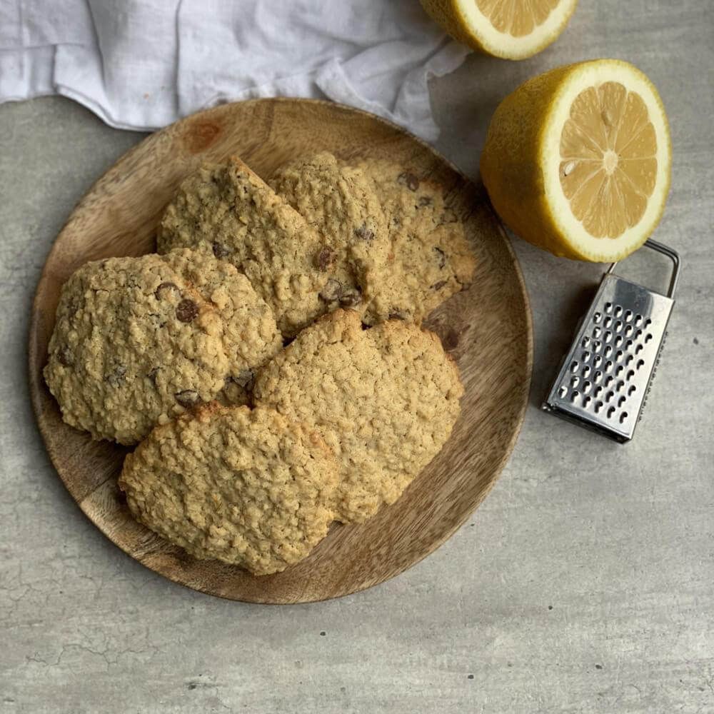 Cookies med revet sitron og sjokolade