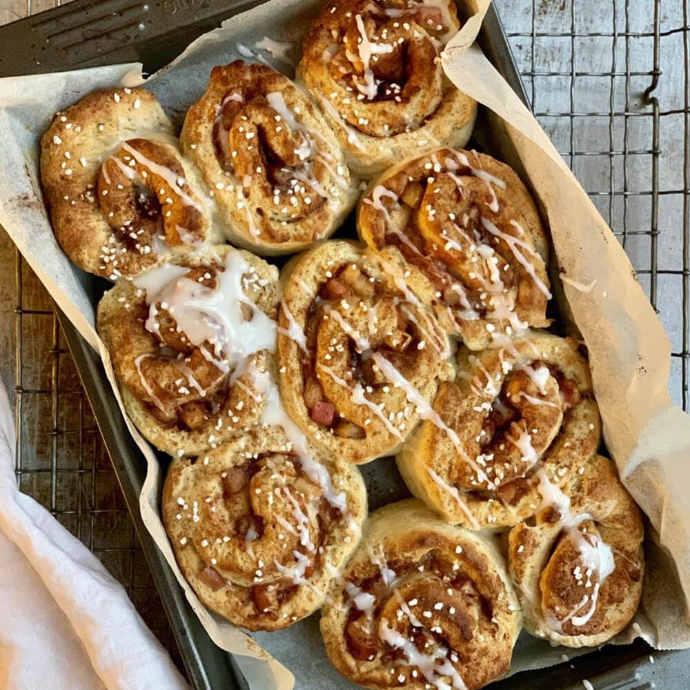 Kanelboller med eple